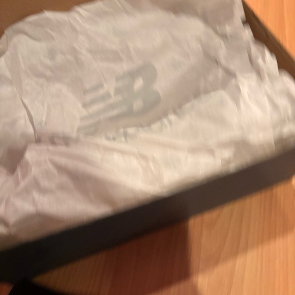 New Balance 550 Women’s Sneakers in Peach Pink and Beige - Picture 10 of 10